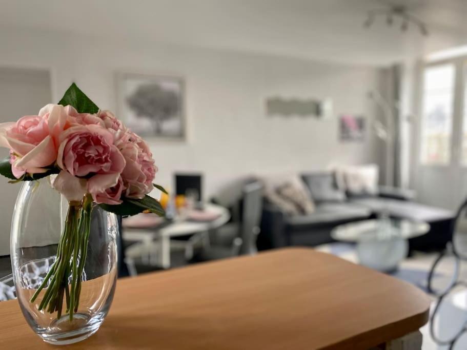 Mon Saint-Patrice By Melrose Apartment Bayeux Bagian luar foto