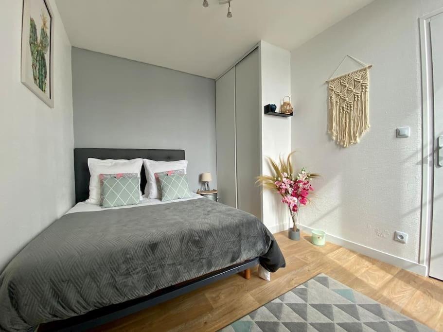Mon Saint-Patrice By Melrose Apartment Bayeux Bagian luar foto